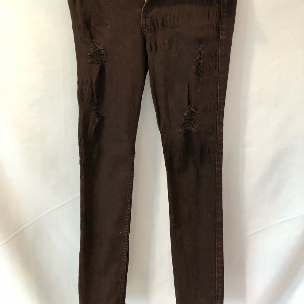 27x 26 Hollister ripped jeans size 5s